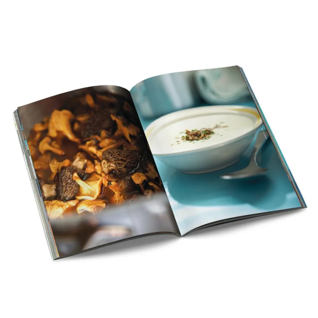 Ricardo Cuisine Books, Magazines And Game-Parce qu'on a tous de la visite Book (French Version)